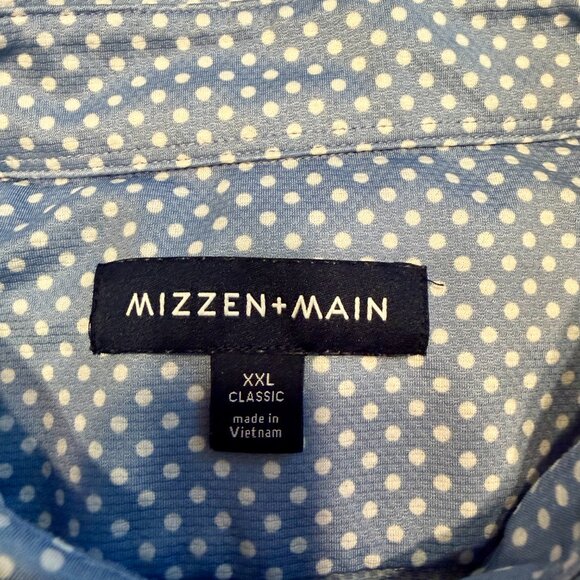 Mizzen+Main - Halyard Short Sleeve Button Down - Carolina Blue With White Dots - Picture 2 of 4